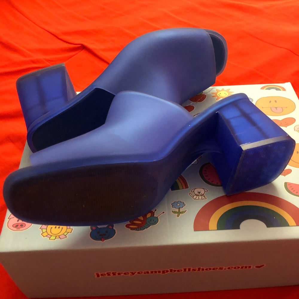 JeffreyCampbell  Petra sandal